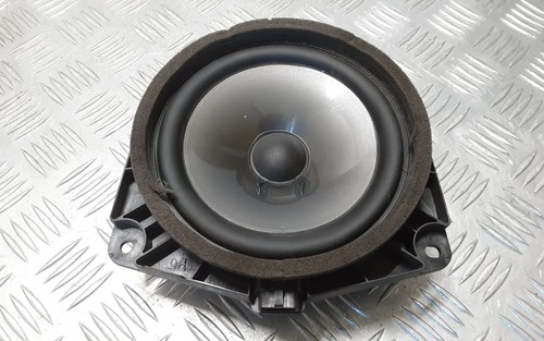 Lexus front left door - front,