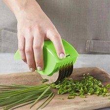 Cilantro Chopper Herb Roller with 6 Manual Parsley Chopper PP Herb Cutter