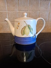 Sarahs Garden Wedgwood Teapot.  Large 2 pint capacity teapot. Unused. 