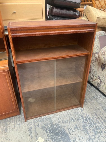Display cabinet sliding - display,
