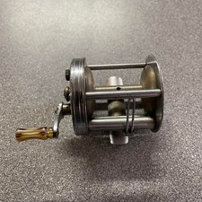 PFLUEGER TRUMP REEL U.S.A USED