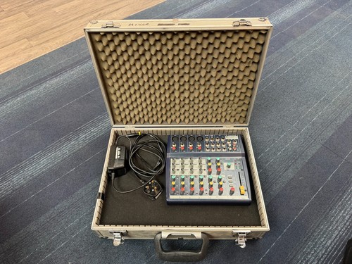 Soundcraft notepad 124 mixing - notepad,