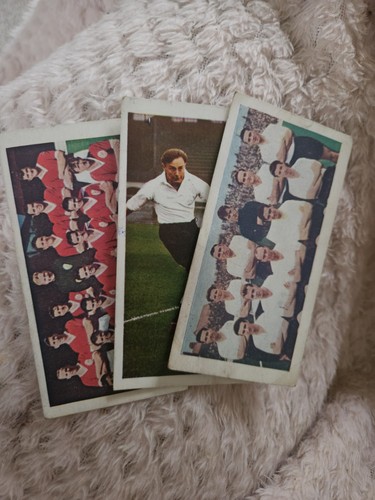 Soccer bubble gum cards - gum,