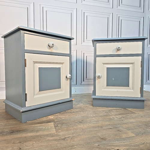 Pair vintage bedside cabinets - bedside,