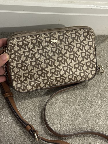 Dkny stunning crossbody bag - dkny,