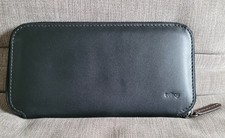 Bellroy leather carry out