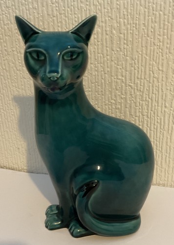 Poole pottery large - poole, cat