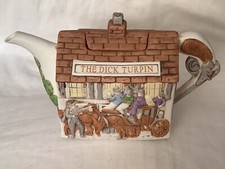 Christopher Wren Teapot, The