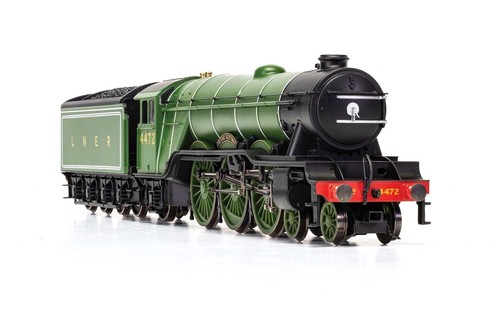 Hornby flying scotsman train - flying,