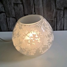 IKEA KNUBBIG 4" White Frosted