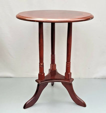 Vintage Mahogany Tilt-Top Wine