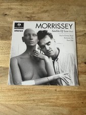 Morrissey - Satellite Of Love