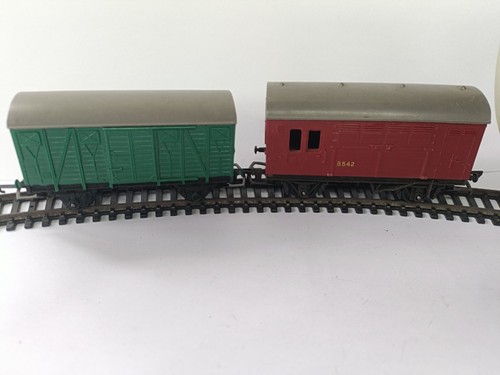 Triang railways horse box - ,