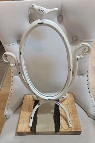 Metal vanity mirror - ,
