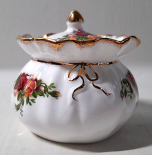 Royal Albert Old Country Roses