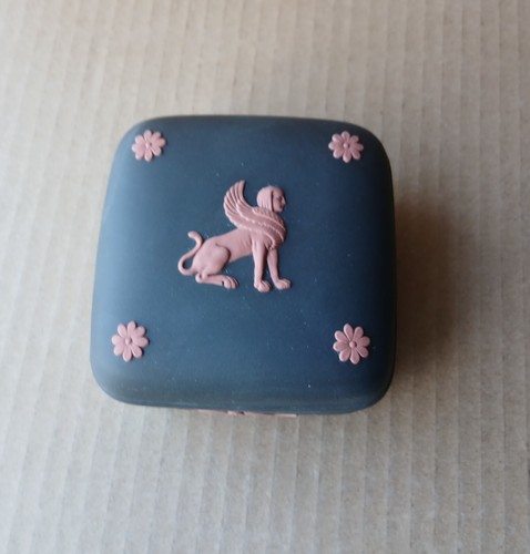 Wedgwood black terracotta - wedgwood,