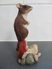 Border Fine Arts Mouse On