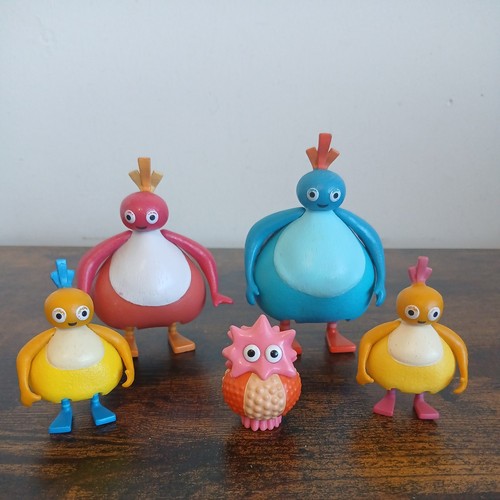 Cbeebies twirlywoos toy action - cbeebies,