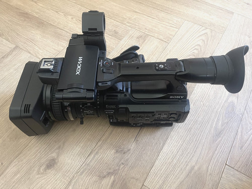 Pxw x200 three type - 1/2-type, exmor