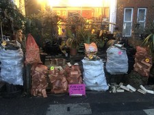 For SALE AT 131 SE6 4PR For