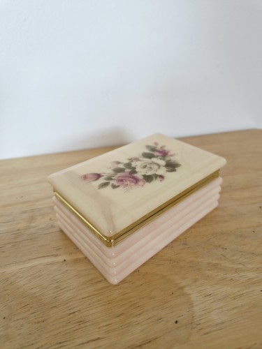 Vtg alabaster cream gold - alabaster,