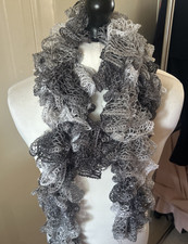 Vintage Boutique Sashay Sequin Ruffle Yarn Fiji Turquoise Scarf Shawl (B1) 