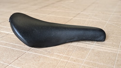 Holdsworth saddle modern - saddle.,