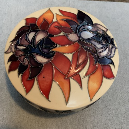 Moorcroft pottery ruby red - pottery,