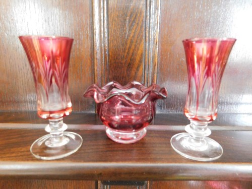 Small vintage cranberry - a,
