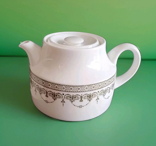 Vintage wedgwood metallised - vintage,