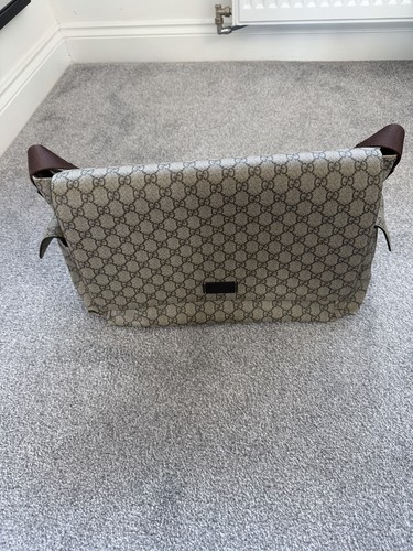 Gucci supreme medium - gucci,