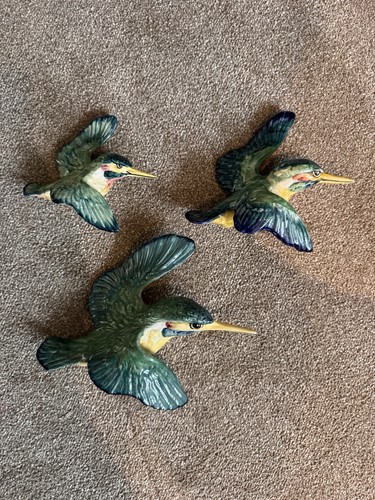 Beswick flying kingfisher wall - kingfisher,