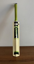 Gunn & Moore GM Argon Cricket Bat Kashmir Willow Size 5 