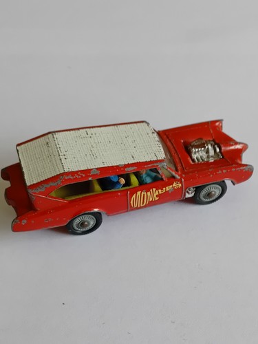 Corgi husky diecast model - corgi,