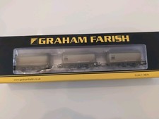3 x Graham Farish N Gauge PCA ‘Metalair’ Cement Tank wagons in weathered grey