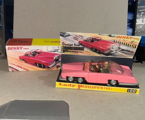 Dinky 100 lady - lady, penelope's