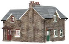 R8627 Hornby OO Gauge