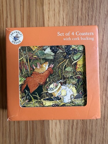 Brambly hedge blackberry - hedge,