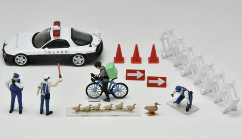 Tomica police scene - tomica,, 2