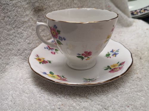 Royal vale bone - bone, floral