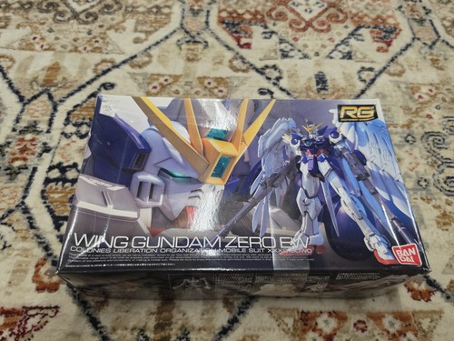 Gundam wing bandai model - gundam,