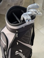 Taylormade P790 2025 Irons I 4–PW | Nippon NS Pro 950GH | Golf Pride Grips | Bag