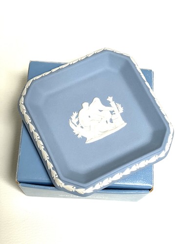 Wedgwood jasper ware square - jasper,
