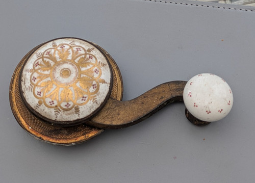 Old servants bell system - old,