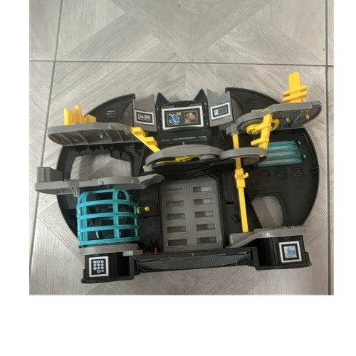 Batman action figure - figure, playset