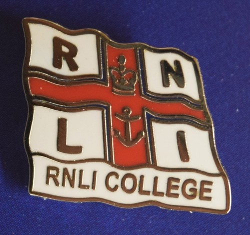 Rnli college i - r,