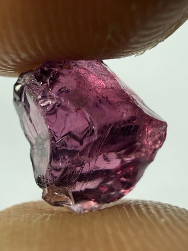 Natural garnet - 4.2,
