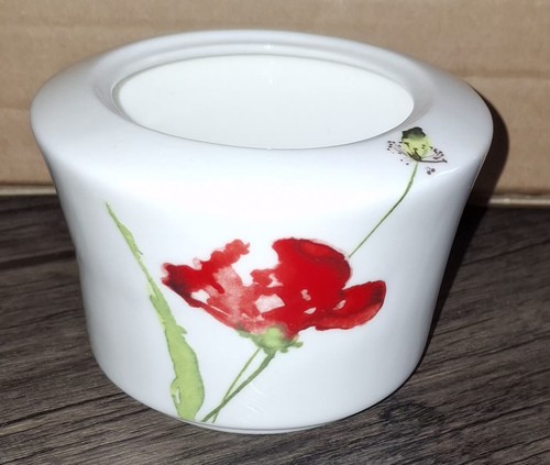 Preloved aynsley floral meadow - preloved,