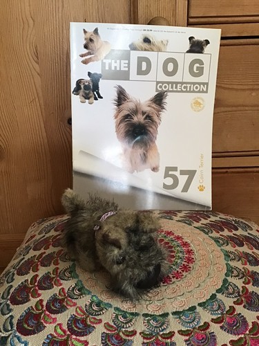 Eaglemoss artlist dog - eaglemoss,