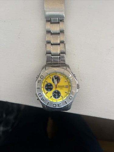 Pulsar men chronograph date - chronograph,